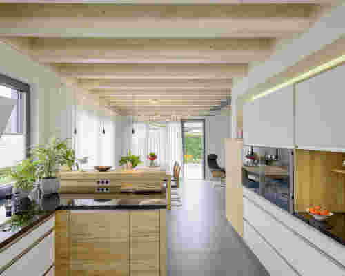 Offene Küche im Bauhausstil
